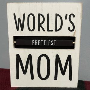 World’s Pretties Mom Frame